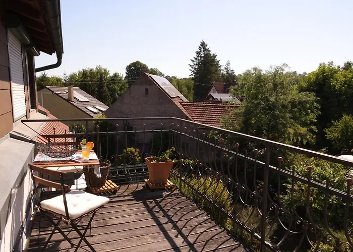 Charmante, Grosszuegige Ferienwohnung Villa Fleurie